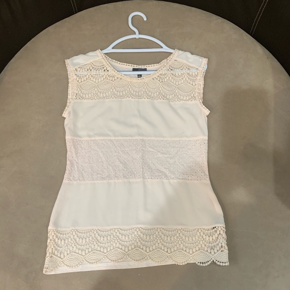 Woman’s Blouse